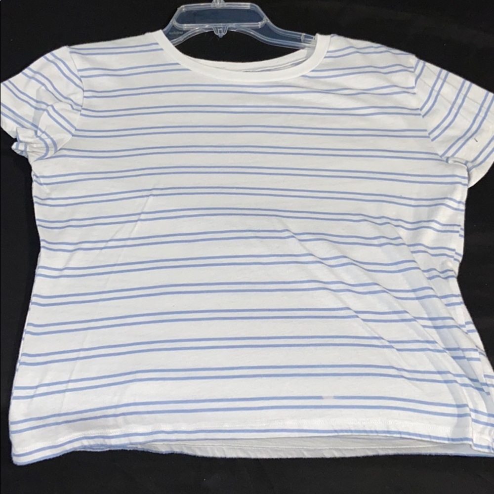 Tillys top